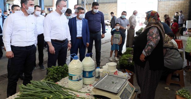 ‘'Kandıra pazarından alışveriş yaptı, kadın emeğine vurgu yaptı''