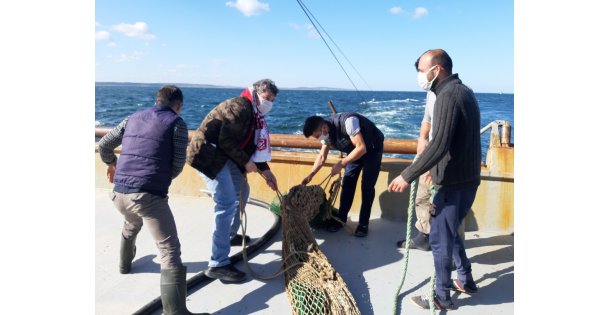 Kandıra'da balıkçı tekneleri denetlendi