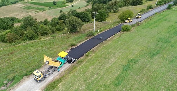 Kandıra'da Köy Yollarına Neşter