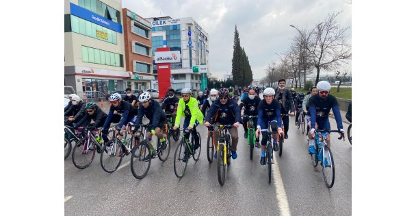 Kansere Karşı Farkındalık İçin Pedal Çevirdiler
