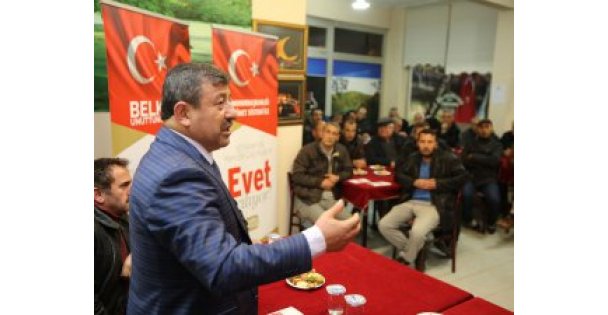 Karabacak hemşerilerine yeni anayasayı anlattı