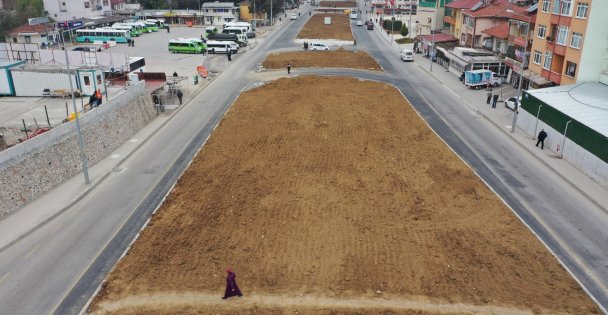 Karamürsel köprülü kavşağında çevre düzenlemesi