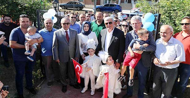 Karaosmanoğlu, Bekir ve Berk'i Yalnız Bırakmadı