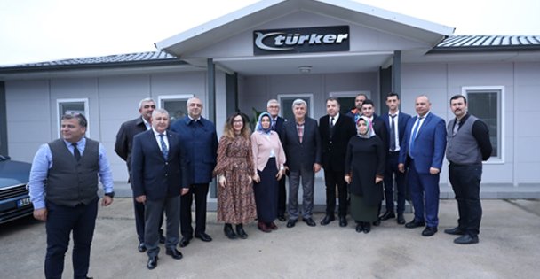 Karaosmanoğlu, Gebze'de ziyaretlerde bulundu