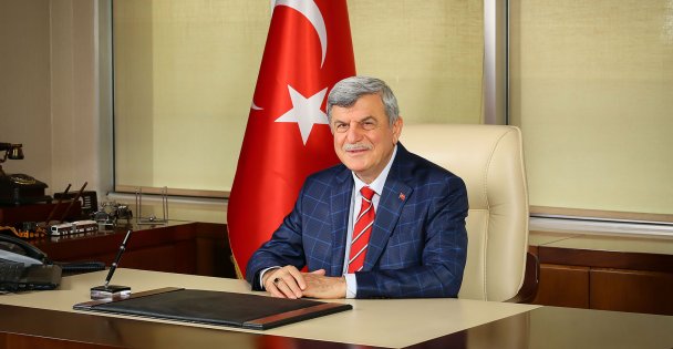 Karaosmanoğlu Gençlerimize YKS'de Başarı Diledi