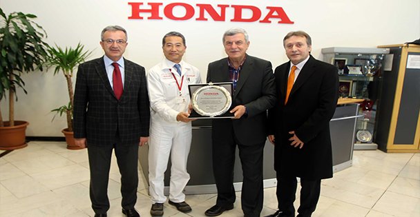 Karaosmanoğlu Honda fabrikasını ziyaret etti!