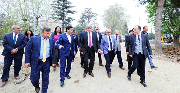 Karaosmanoğlu projeleri yerinde denetledi