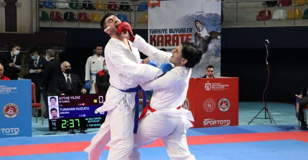 Karatenin Şampiyonları Kocaeli'nde