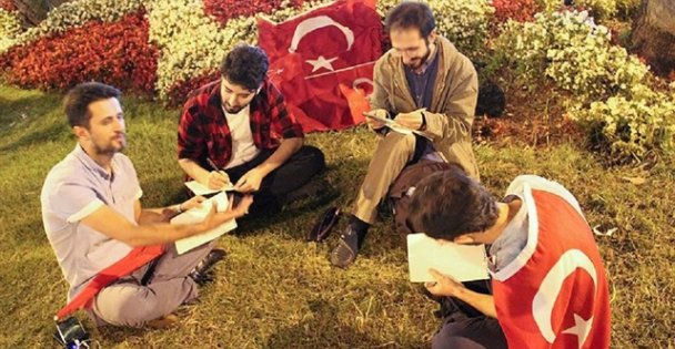 Karikatüristler demokrasi nöbetinde dergi çıkarıyor