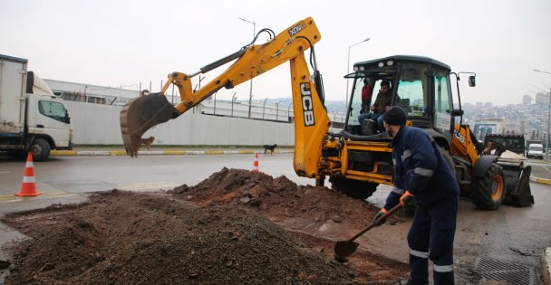 Karın Bozduğu Yollara Hızlı Müdahale