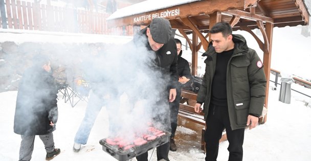 Karın Tadını Çıkardılar