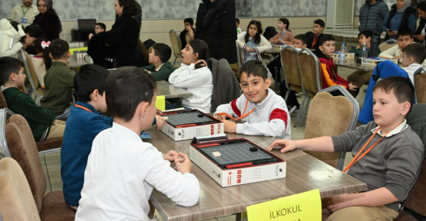 Kartepe'de Akıl ve Zeka Oyunları Turnuvası Heyecanı