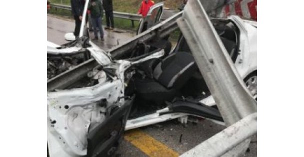 Kartepe'de korkunç kaza