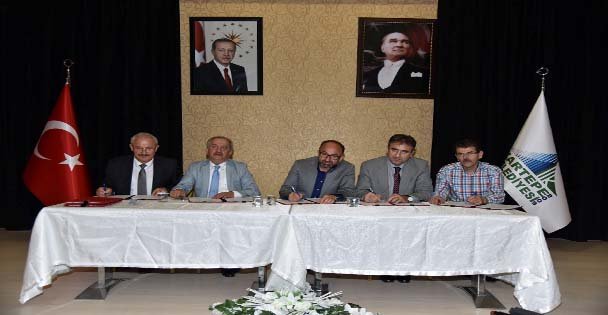 Kartepe'de Yüzler Gülüyor