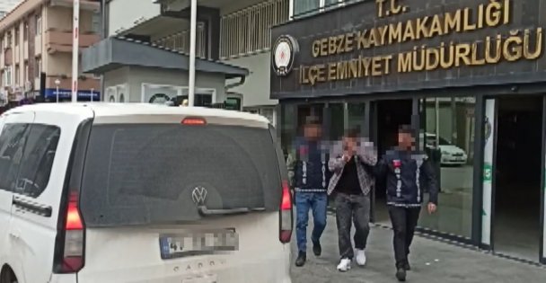 Kasten öldürme suçundan aranıyordu, yakayı ele verdi