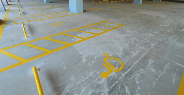 Katlı otopark ve pazar binası tamamlandı