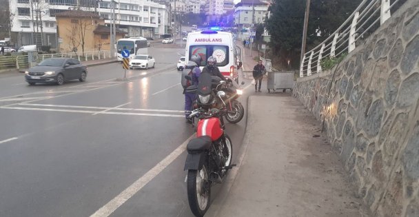 Kaygan Zeminde Motosiklet Kazası