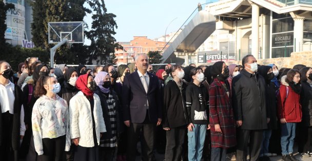 Kaymakam Güler ve Başkan Büyükgöz Can Açıkgöz İmam Hatip Lisesi'nde