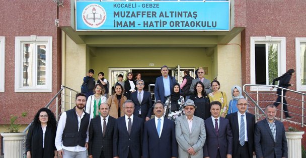 Kaymakam Güler ve Başkan Köşker'in Okul Ziyareti