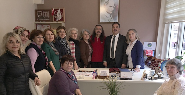 Kaymakam Güler'den dernek ziyareti