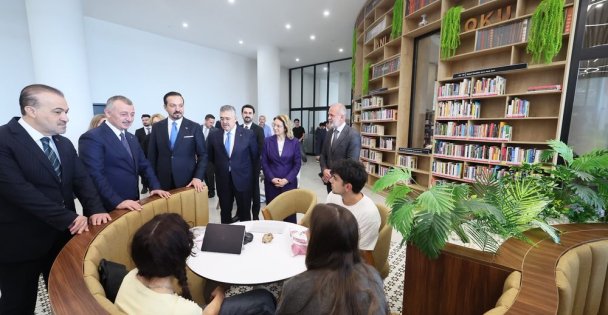 Kendisi sadece hizmet üretmiyor, kavram da üretiyor”