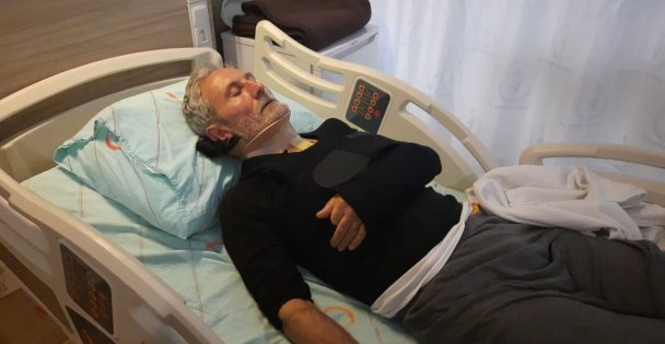 Kendisine Çarpan Sürücünün Bulunmasını İstiyor