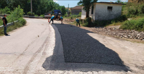 Kent Genelindeki Yollarda Bakım Ve Onarımla Sürüyor