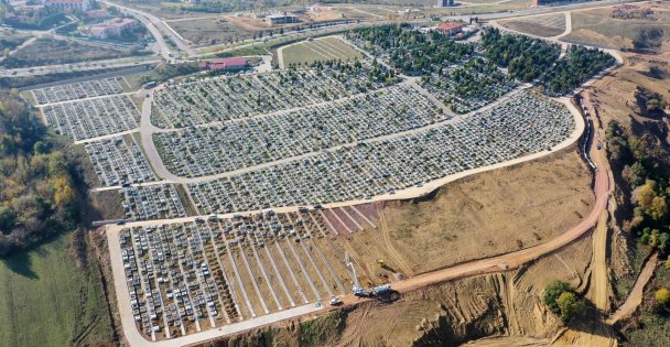 Kent Mezarlığı'nda yeni alanlar oluşturuluyor