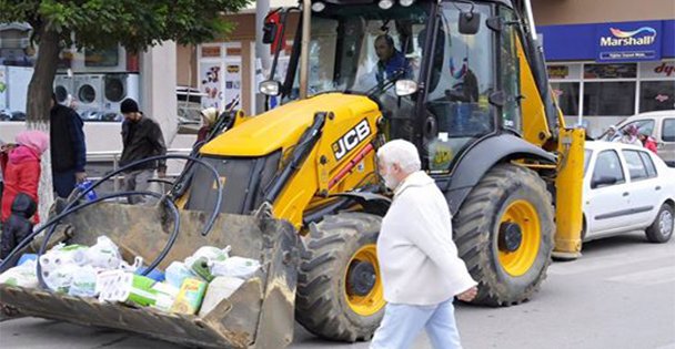 Kepçeyle market alışverişi!...