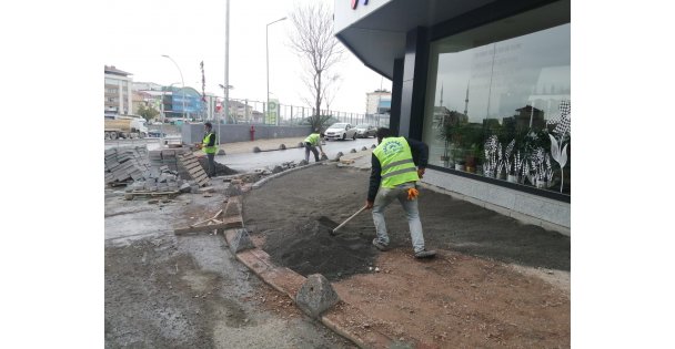 Kısıtlamanın 2. gününde'de fen işleri ekipleri sahada