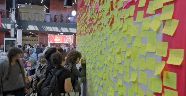 Kitap Fuarı'nda 'Bir Fikrim Var” panosu vicdanların sesi oldu