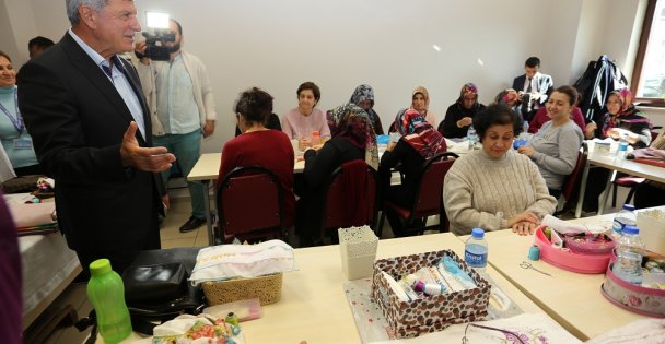 KO-MEK fabrika gibi çalışıyor