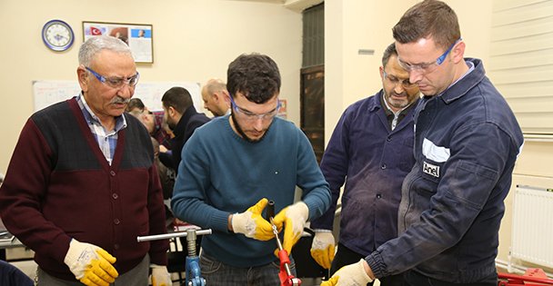 KO-MEK 505.204'e kişiye erişti.