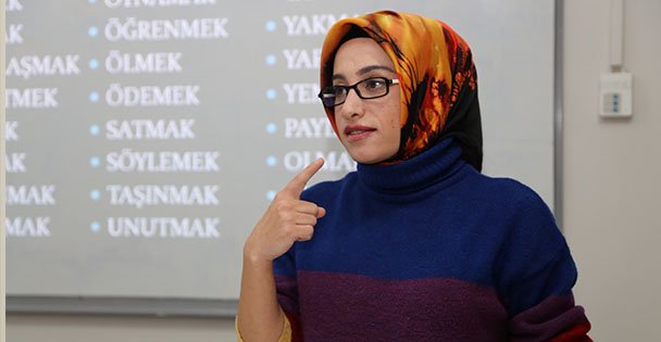 KO-MEK'ten İşaret Dili eğitiminde önemli hamle