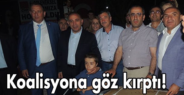 Koalisyona göz kırptı!