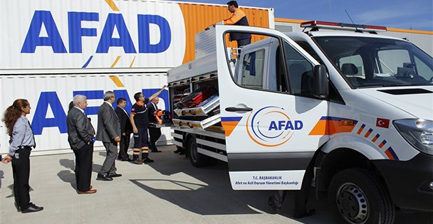 Kocaeli AFAD'a iki araç!