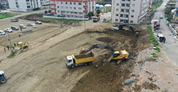 Kocaeli Büyükşehir, Hatay esnafına 7 noktada prefabrik çarşı kuruyor