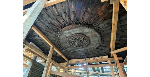 Kocaeli Büyükşehir, kentin tarihi kimliğini yaşatıyor; Saraylı'da tarihi yapı aslına uygun yenileniyor