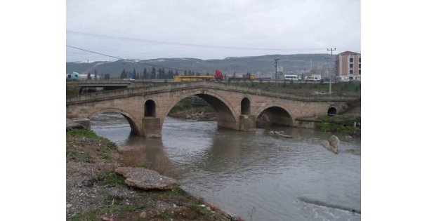 Kocaeli Dilovası Mimar Sinan Köprüsü Yıkılmasın