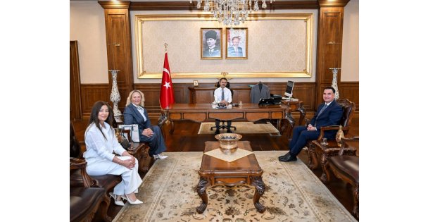 Kocaeli Gölcük Rotary Kulübü Yeni Yönetiminden Vali Aktaşa Ziyaret