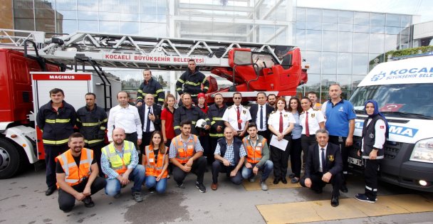 Kocaeli İtfaiyesi Türkiye'de bir ilki gerçekleştirdi