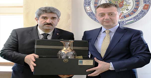 Kocaeli Ticaret Odası'ndan Vali Büyükakın'a Ziyaret