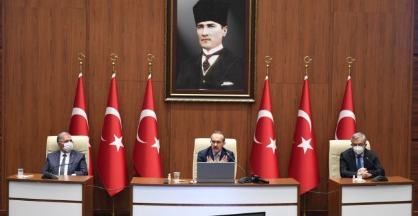 Kocaeli Valiliğinden Kovid-19 ile mücadelede kararlılık vurgusu