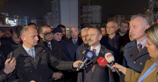 Kocaeli Valisi İlhami Aktaş:  Üç bina, 21 dairenin tahliyesi sağlandı