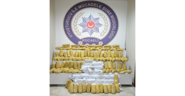 Kocaeli'de 141 kilogram eroin yakalandı