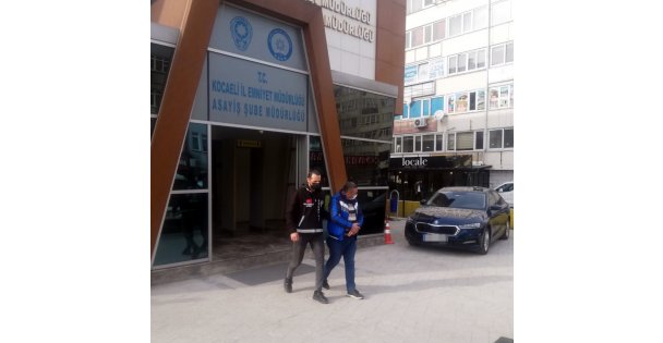 Kocaeli'de 2 Hırsızlık Şüphelisi Tutuklandı