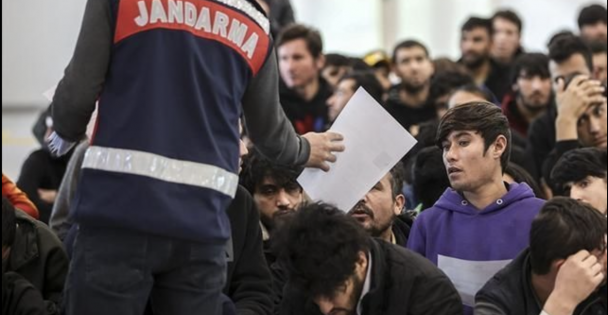 Kocaeli'de 36 düzensiz göçmen sınır dışı edildi