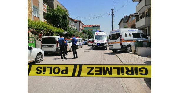 Kocaeli'de aile faciası! Karısını öldürüp, kızını yaraladıktan sonra intihar etti