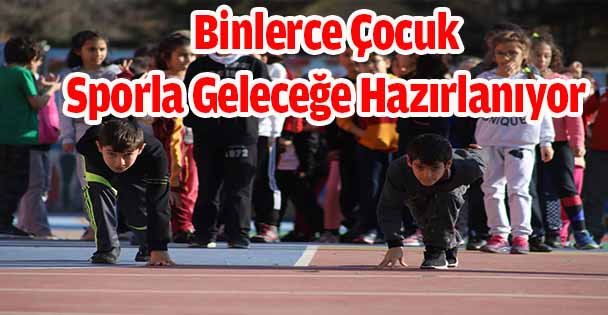 Kocaeli'de Binlerce Çocuk Sporla Geleceğe Hazırlanıyor