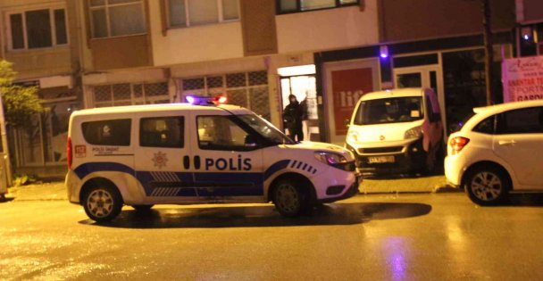 Kocaeli'de Bir Kişi Evinde Ölü Bulundu